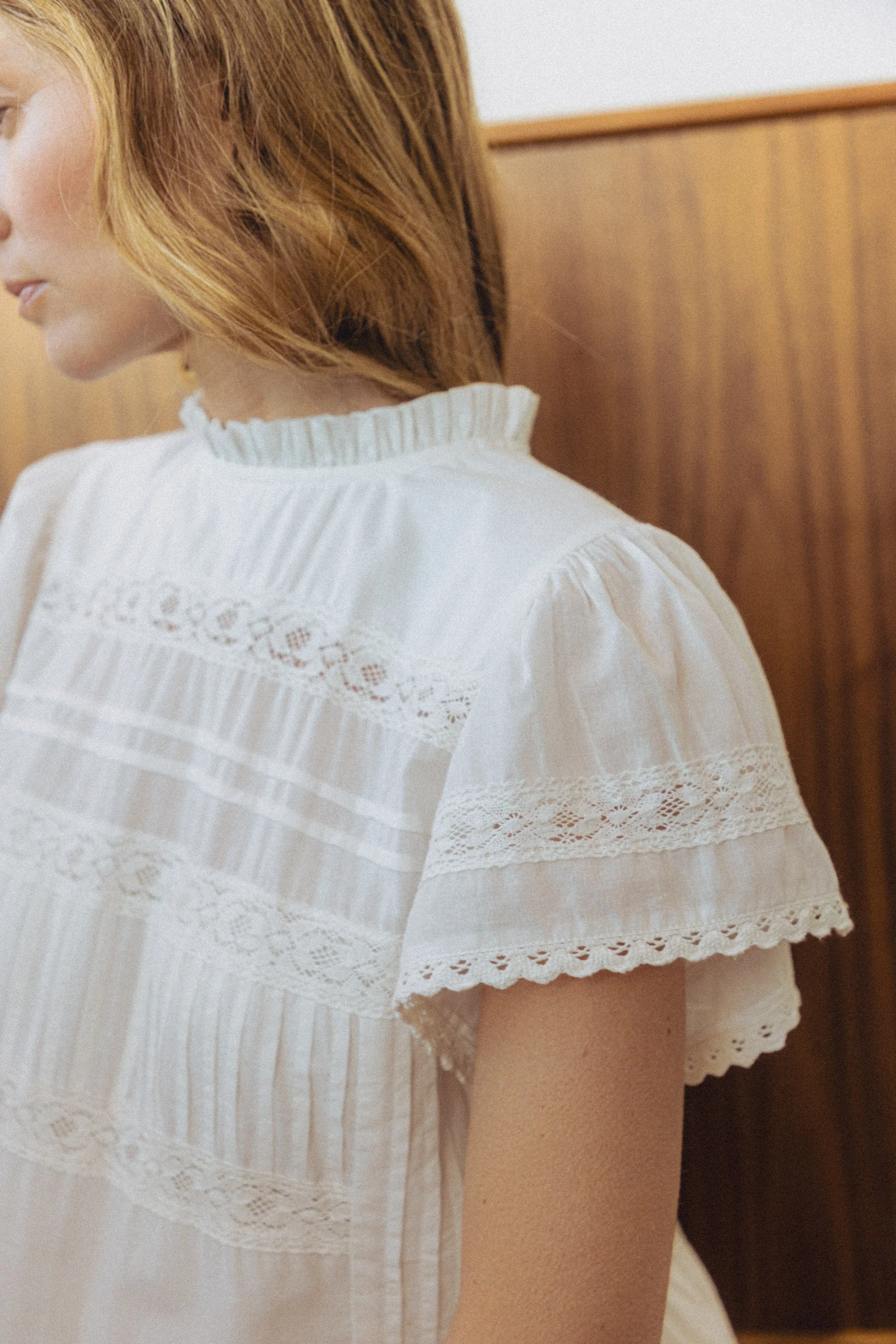 Robe Judith blanche - Image 4